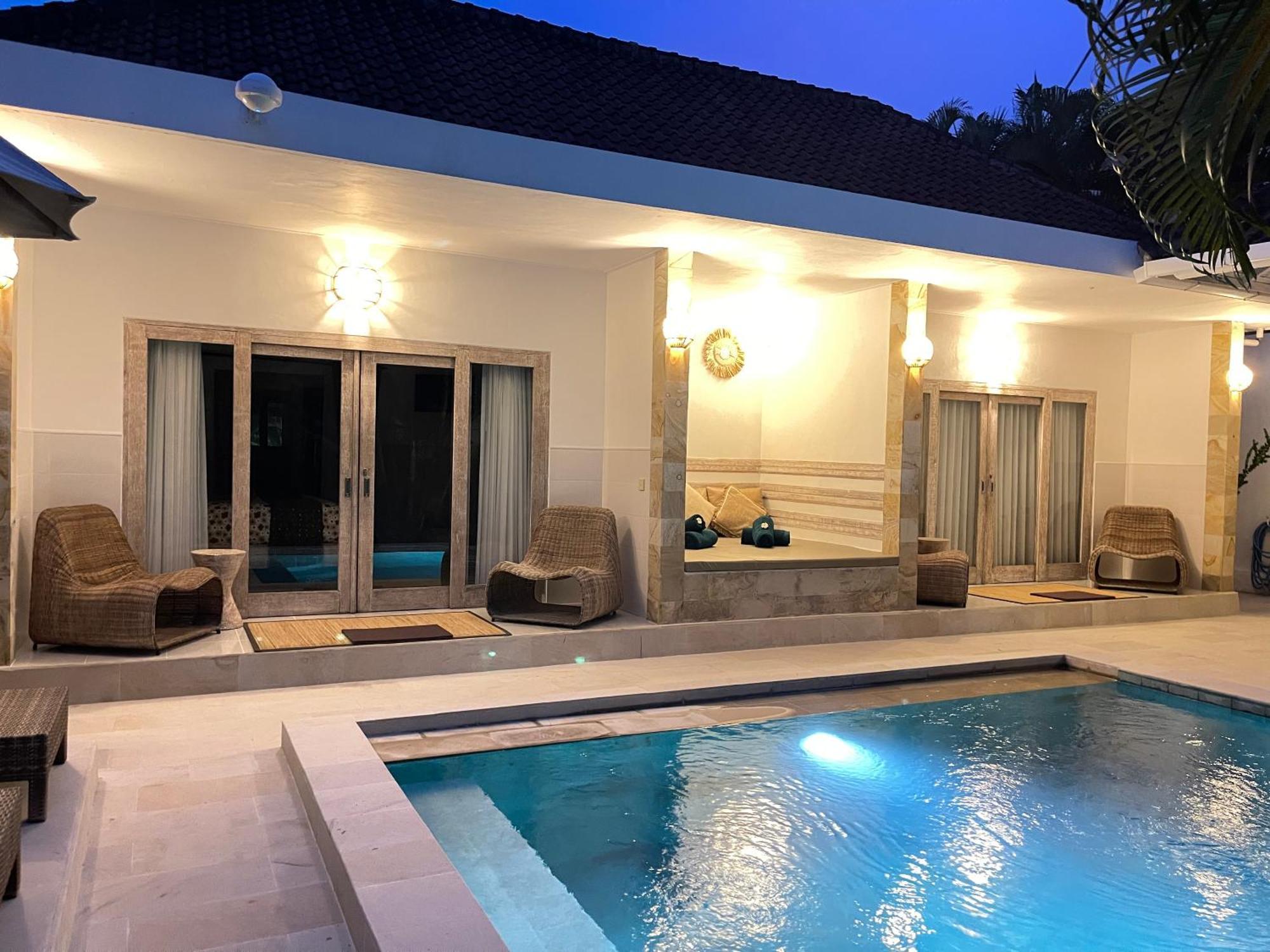 סמיניאק Pennylane Villa מראה חיצוני תמונה